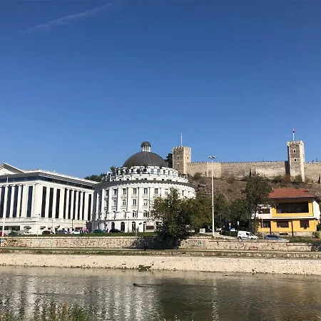 Centre River View * 스코페